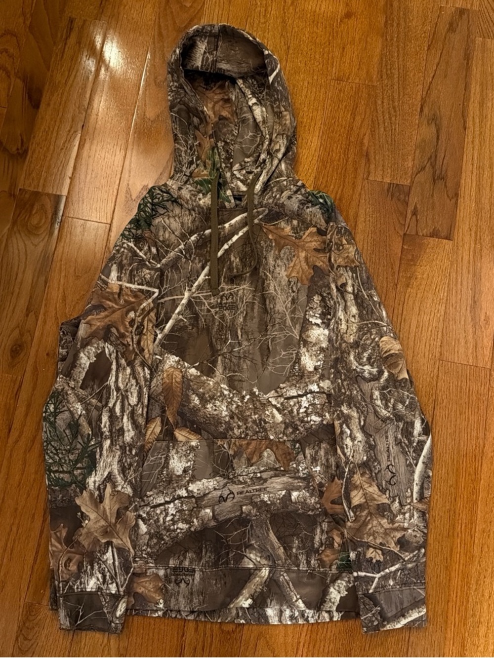 Realtree Camo Pullover Hoodie in Brown and White